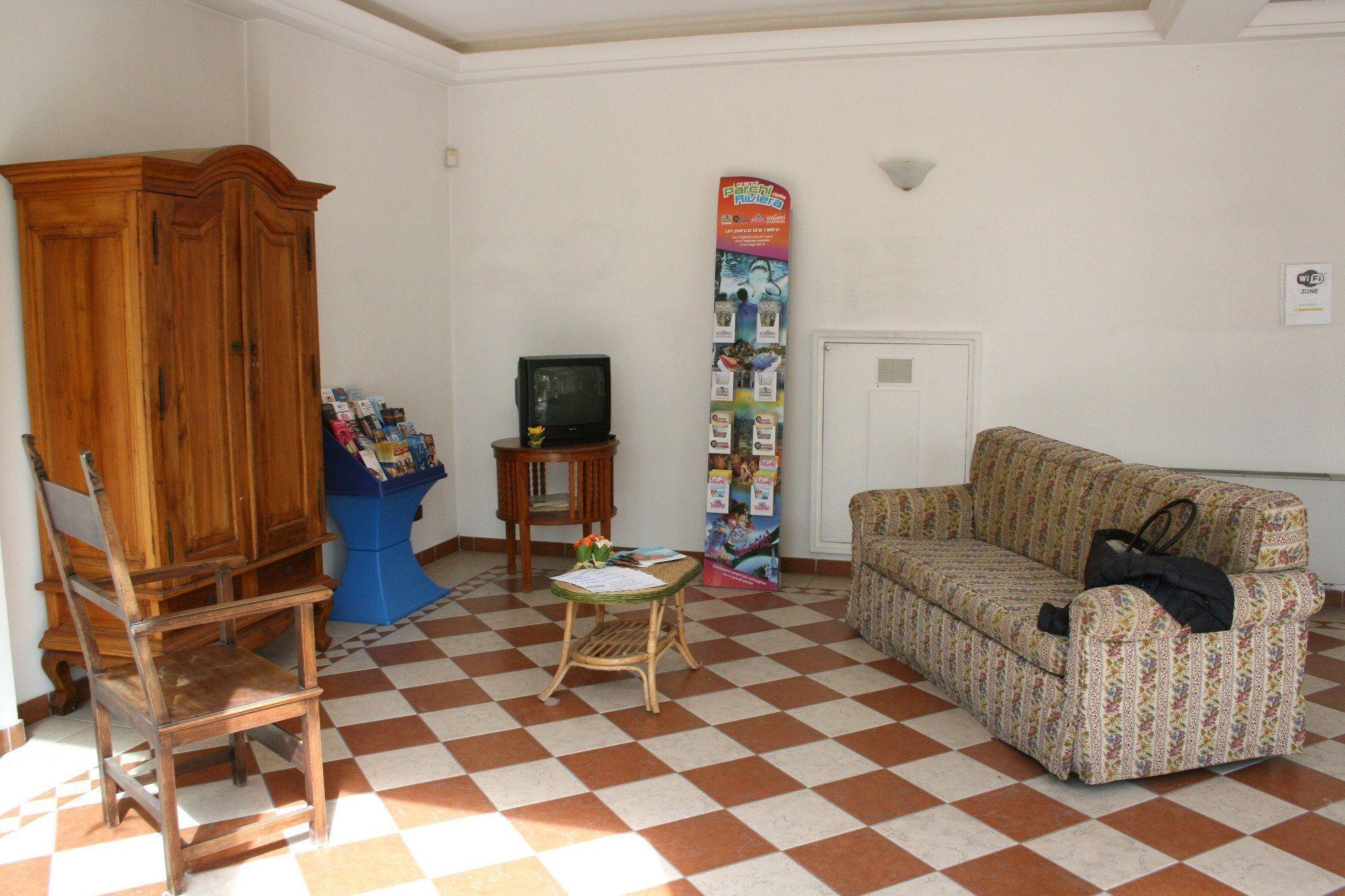 Residenza Villa Margherita Rimini Exterior foto